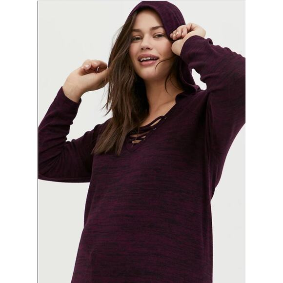 NWT Torrid Berry Purple Hacci Lattice Tunic Hoodie Sweater PIus Size: 4X (26) - Picture 1 of 6